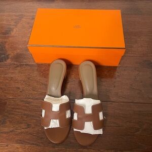 Hermes Oasis Sandal